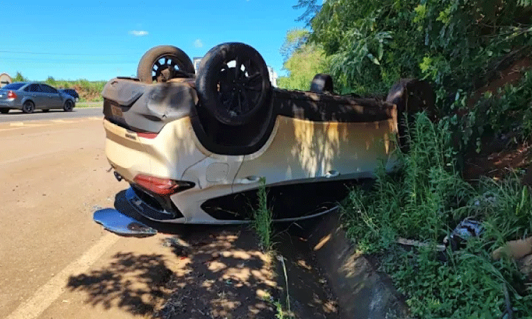 Acidente na BR-467, em Sede Alvorada, deixa danos materiais e uma pessoa ferida