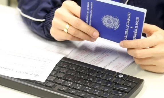 Agências do Trabalhador iniciam junho com mais de 21 mil vagas de emprego abertas no Paraná; Regional de Cascavel lidera