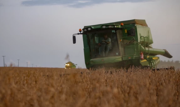 AGRICULTURA: Paraná deve produzir 21,12 milhões de toneladas de grãos na safra de verão 2023/2024.