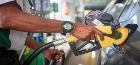 ATENÇÃO: Preço da gasolina vai aumentar a partir de hoje com o ICMS fixo de R$ 1,22 em vigor.