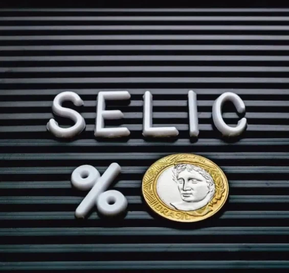 BC reduz taxa de juros em 0,5 ponto percentual, e Selic cai para 11,75%.