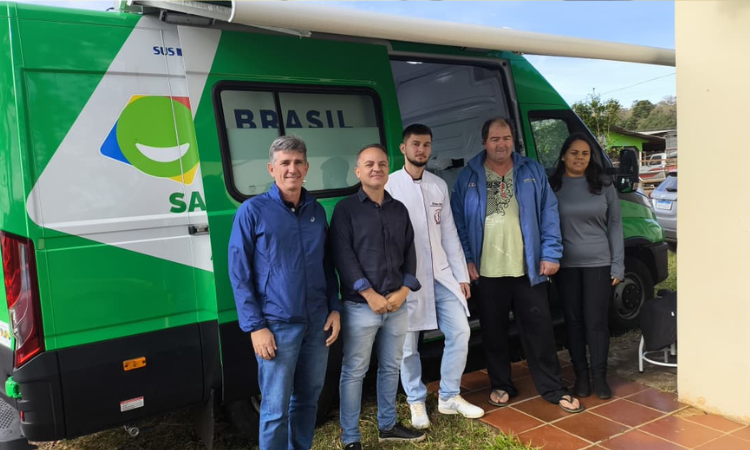 Bela Vista é a primeira comunidade rural de Guaraniaçu a receber atendimento odontológico pelo Programa Brasil Sorridente.