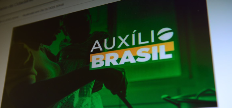 BENEFÍCIO: Caixa paga Auxílio Brasil a beneficiários de NIS de final 7.