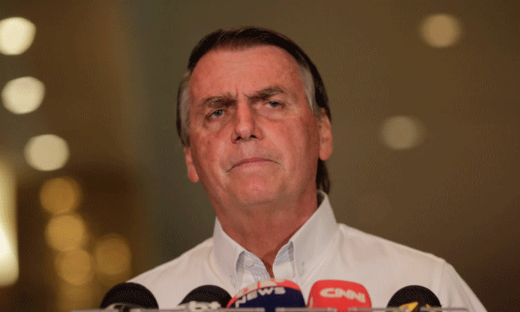 Bolsonaro diz que pretende disputar 2026: “O candidato sou eu”.