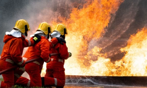 Bombeiros do Paraná têm padrões internacionais de resposta imediata a desastres