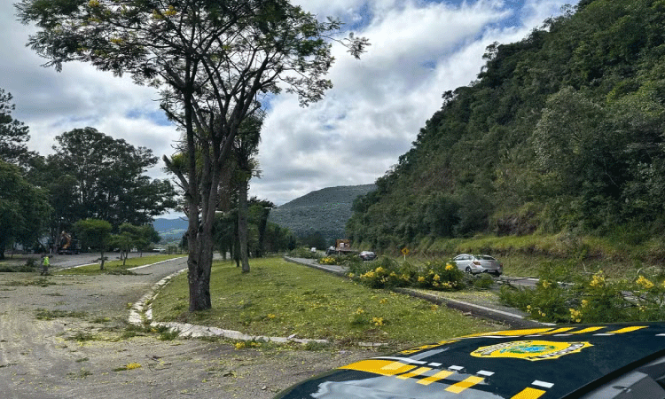 BR-277: Serra da Esperança volta a ficar em pare e siga 