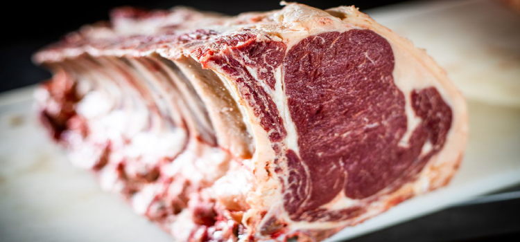 Brasil exporta menos carne mas registra aumento de faturamento