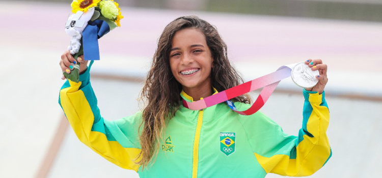 Brasil nas Olimpíadas – Rayssa Leal conquista a prata no skate street