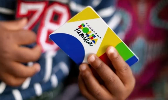 Caixa paga Bolsa Família a beneficiários com NIS de final 8 nesta quinta-feira  (26)