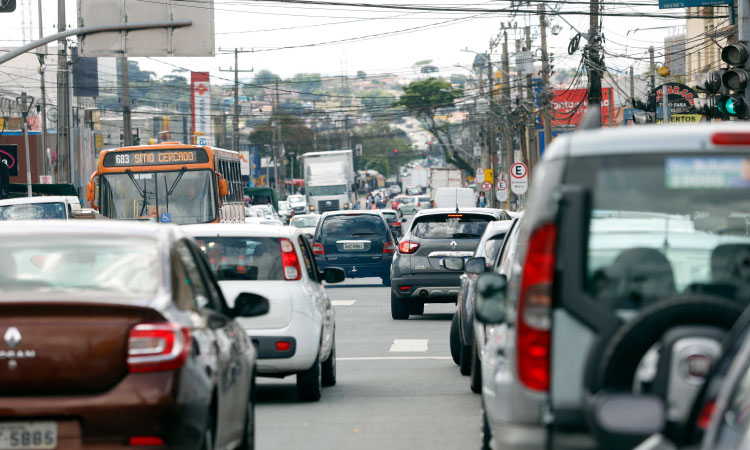 Calendário do IPVA 2025 das placas com final 9 e 0 vence nesta segunda-feira