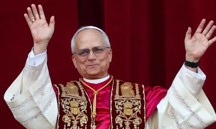 Cardeal Robert Francis Prevost é eleito novo papa e será chamado Leão XIV