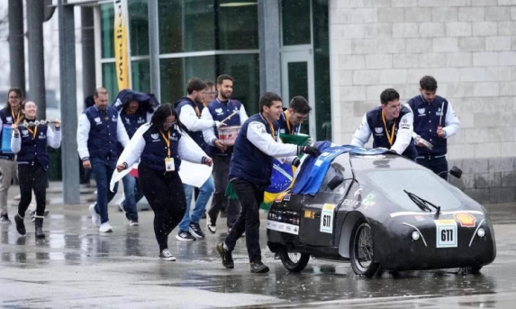 Carro a hidrogênio de alunos da Unioeste tem classificação inédita no Shell Eco-Marathon