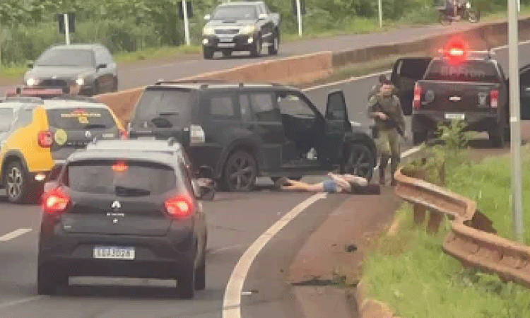 Carro furtado em Santa Catarina é recuperado em São Miguel do Iguaçu