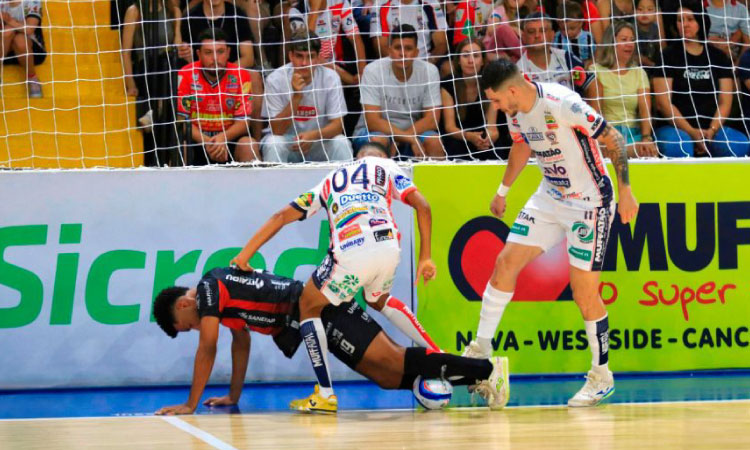 Cascavel Futsal recebe o Campo Mourão pela Liga Nacional