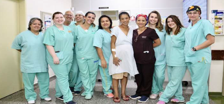 CASCAVEL: Hospital Universitário registra 1º parto de quadrigêmeos em 20 anos.