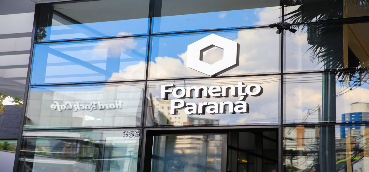 Clientes da Fomento Paraná têm até 15 de fevereiro para renegociar dívidas.