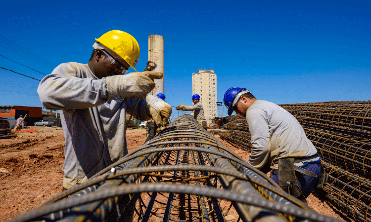 Com 4%, Paraná chega à 3ª menor taxa de desemprego da sua história, aponta IBGE