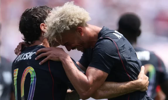 COBERTURA DA COPA: Com estreia dos donos da casa, Copa do Mundo movimenta a rodada desta sexta-feira