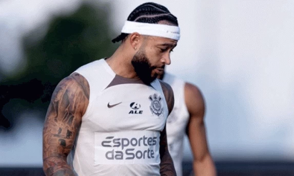 Com Memphis, Corinthians encerra preparação para jogo contra o Fortaleza