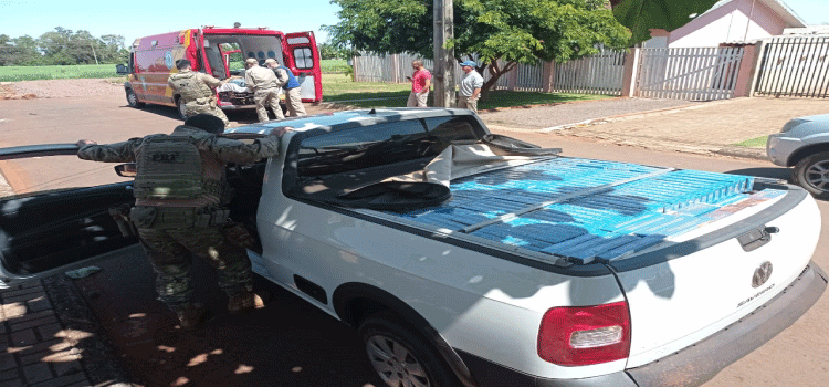 CONTRABANDO: Veículo que transportava carga de cigarro foi apreendido na cidade de Cascavel.