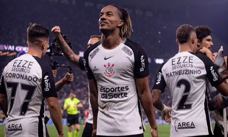 Corinthians decide a classificação na Sula diante o Huracán nesta terça
