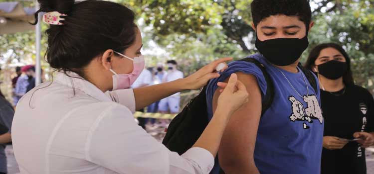 COVID-19: Brasil atinge marca de 320 milhões de vacinas aplicadas