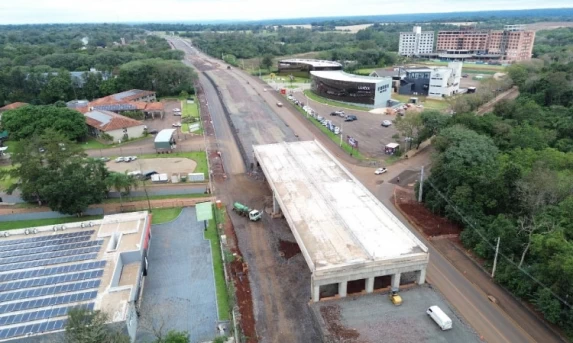 Duplicação da Rodovia das Cataratas chega a 53,1% com serviços em todo o trecho