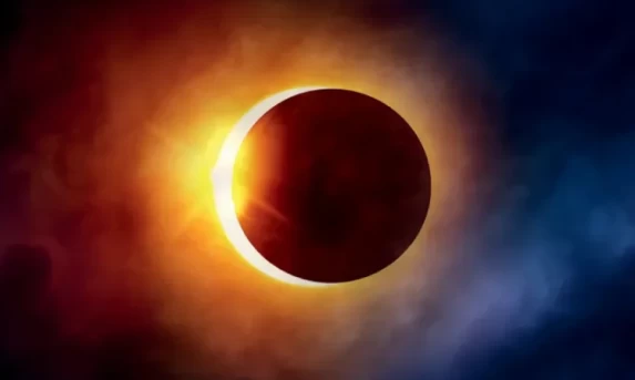 Eclipse solar total ocorre nesta segunda; saiba como acompanhar e veja 5 curiosidades sobre o fenômeno.