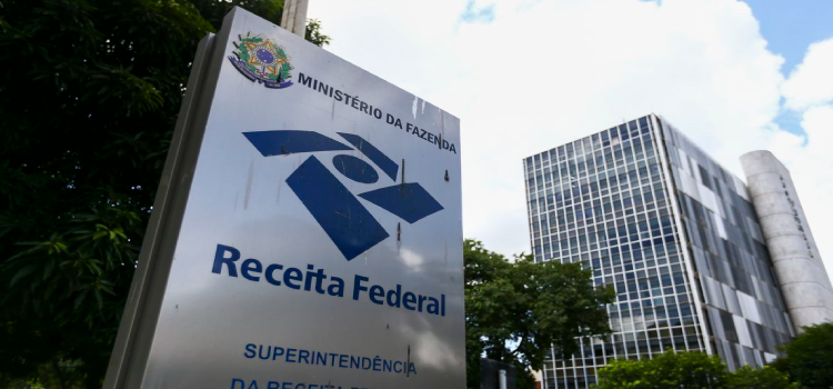 ECONOMIA: Arrecadação federal atinge R$ 158,99 bilhões em fevereiro.