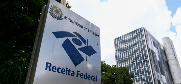 ECONOMIA: Arrecadação federal atinge R$ 171,05 bilhões em março.