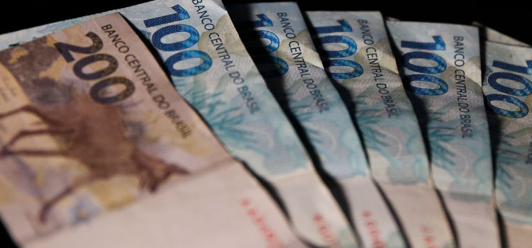 ECONOMIA: Caixa conclui pagamento de março do novo Bolsa Família.