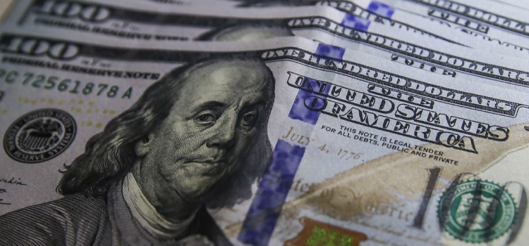 ECONOMIA: Dólar cai para R$ 5,08 e atinge menor nível desde novembro.