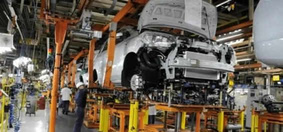 ECONOMIA: GM oferece carro 0 km e salário extra para demitir 1.200 funcionários.