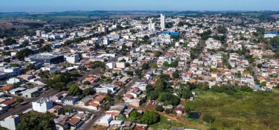 ECONOMIA: Paraná alcança saldo positivo de 66.243 novas empresas no primeiro semestre de 2023.