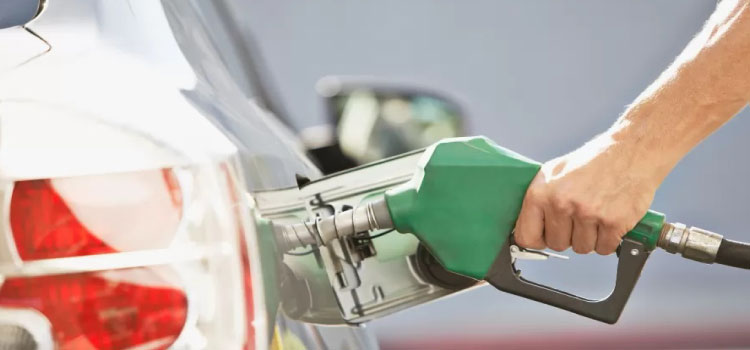ECONOMIA: Puxada por gasolina, inflação sobe 0,12% em julho e 3,99% em 12 meses.