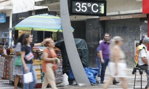 El Niño deve se intensificar e persistir até fevereiro de 2027, alerta organização da ONU