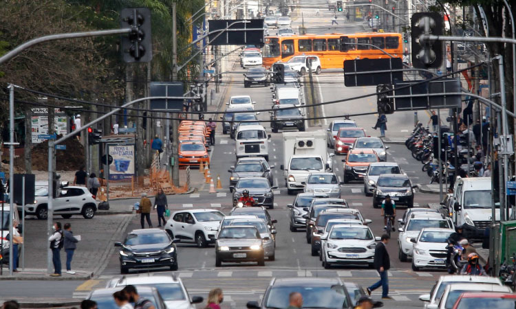 Encerra nesta sexta-feira o prazo para pagamento do IPVA para placas de final 7 e 8.