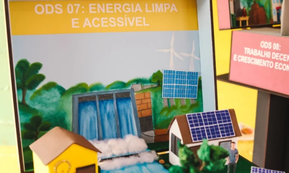EPR Iguaçu apoia projeto que leva educação sobre Desenvolvimento Sustentável a escolas do Oeste do Paraná