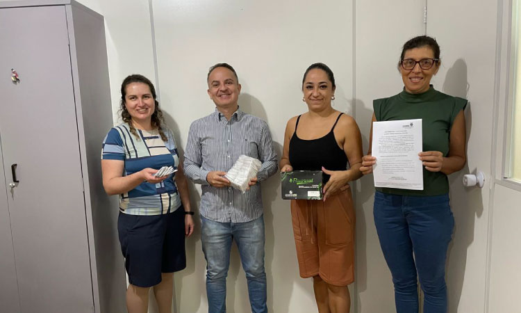 Escolas de Guaraniaçu Participam do Programa Estadual de Bochecho com Flúor