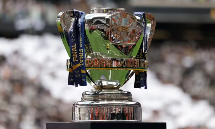 ESPORTE: Oitavas da Copa do Brasil começam nesta terça.