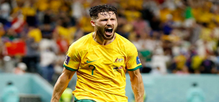 ESPORTES: Austrália bate Dinamarca e volta às oitavas de uma Copa após 16 anos.