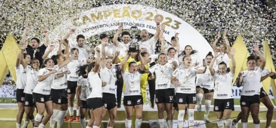ESPORTES: Corinthians conquista título da Libertadores de futebol feminino.