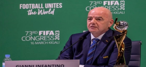 ESPORTES: Novo Mundial de Clubes com 32 times ocorrerá nos EUA em 2025, diz Fifa.