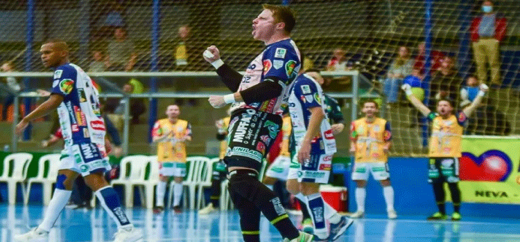 ESPORTES: Rodada cheia! Série Ouro do Paranaense de Futsal tem sete jogos nesta quarta-feira (05).