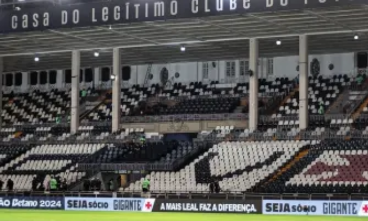 Filho de donos da Crefisa negocia compra da SAF do Vasco; entenda o estágio atual