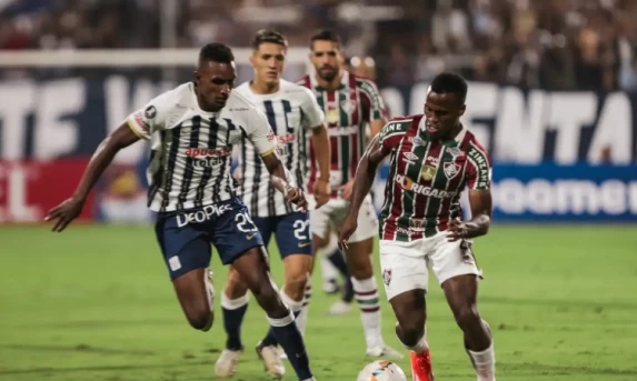 Fluminense arranca empate com Alianza Lima na Libertadores.