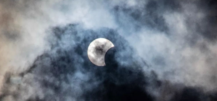 Fotógrafo de Cascavel registra eclipse anular em Boa Vista da Aparecida; veja imagens.