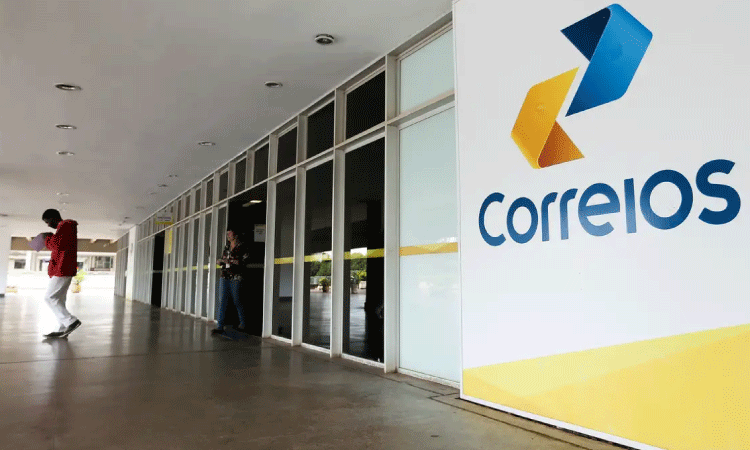 Golpistas criam site fake e enviam mensagens sobre entregas em nome dos Correios; veja como se proteger