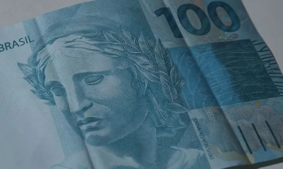 Governo congela R$ 31,3 bi do Orçamento de 2025
