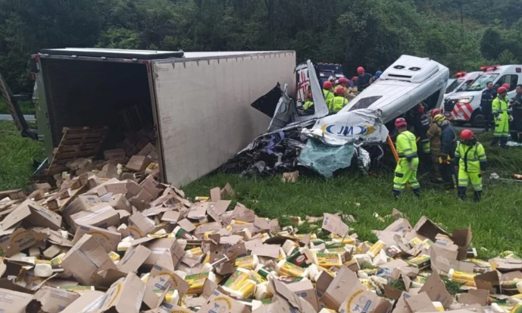 Grave Acidente na BR-277: Colisão múltipla mobiliza equipes de resgate na Região Metropolitana de Curitiba